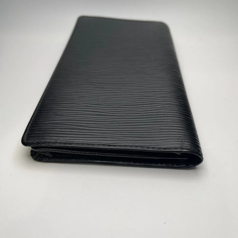 LOUIS VUITTON Vintage Epi Porte Cartes Credit Long Wallet, Black - Preowned